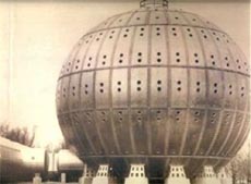 1920s hyperbaric chamber